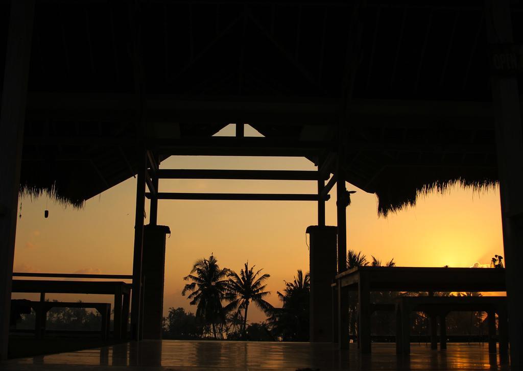 Barn N Bunk Gianyar (Bali) Exterior photo